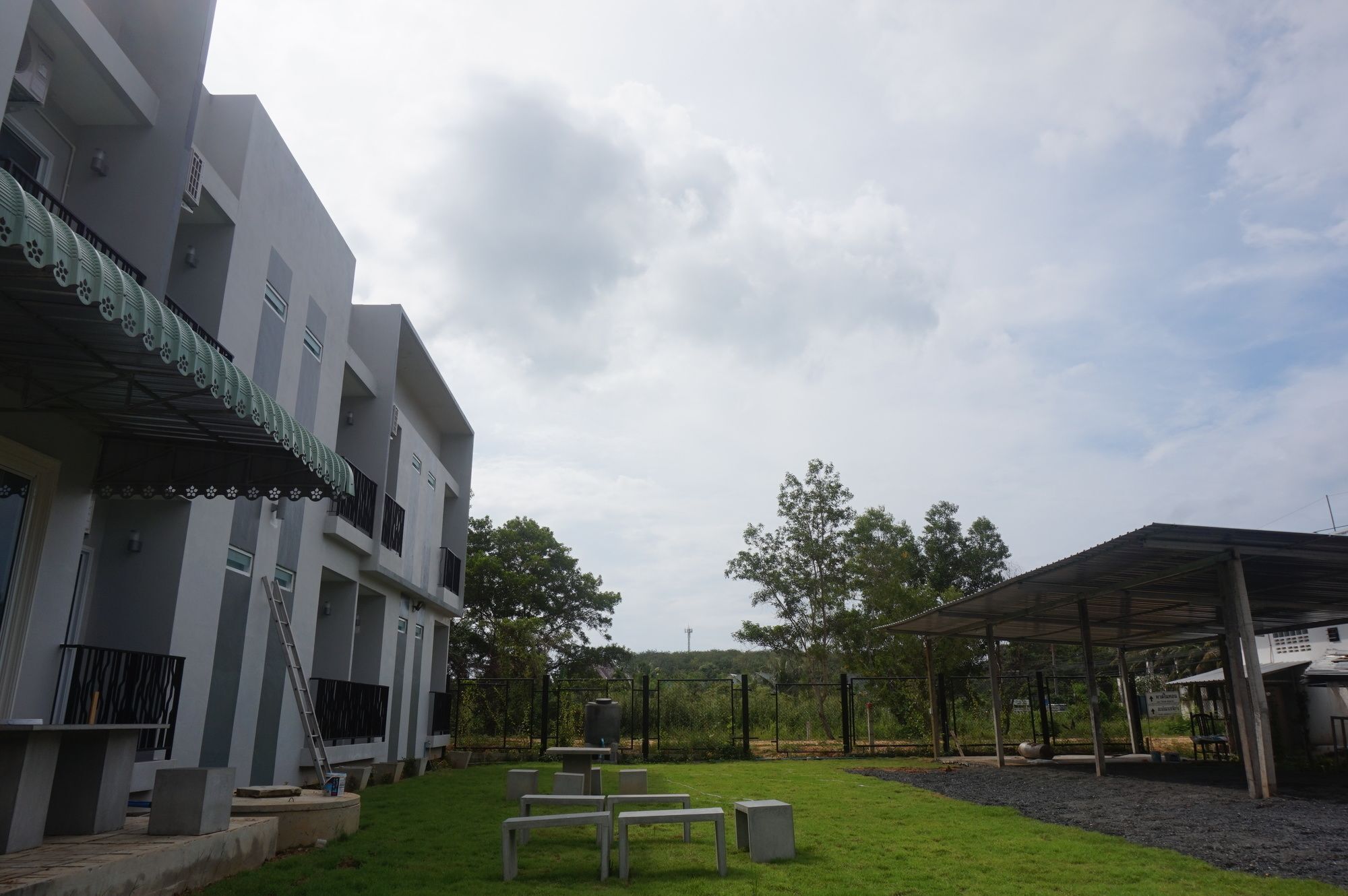 Hotel Lin House Thalang Exterior foto